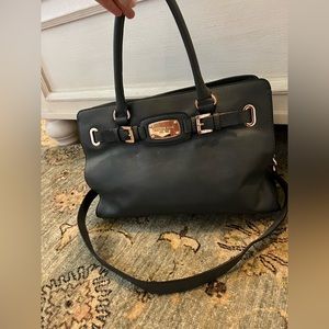 Michael kors Hamilton purse with rose gold accents-rare